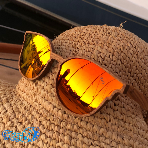 Barefoot Eco Sunnies - Hamilton Island